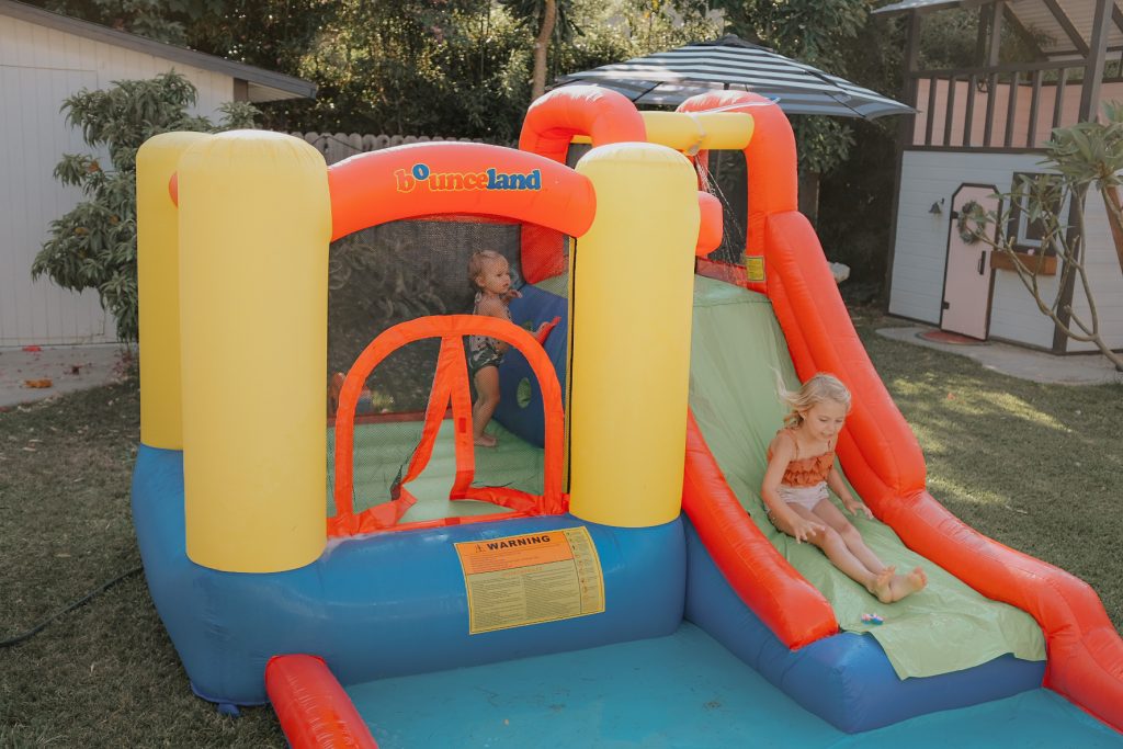 jump and splash adventure bounce house kids play