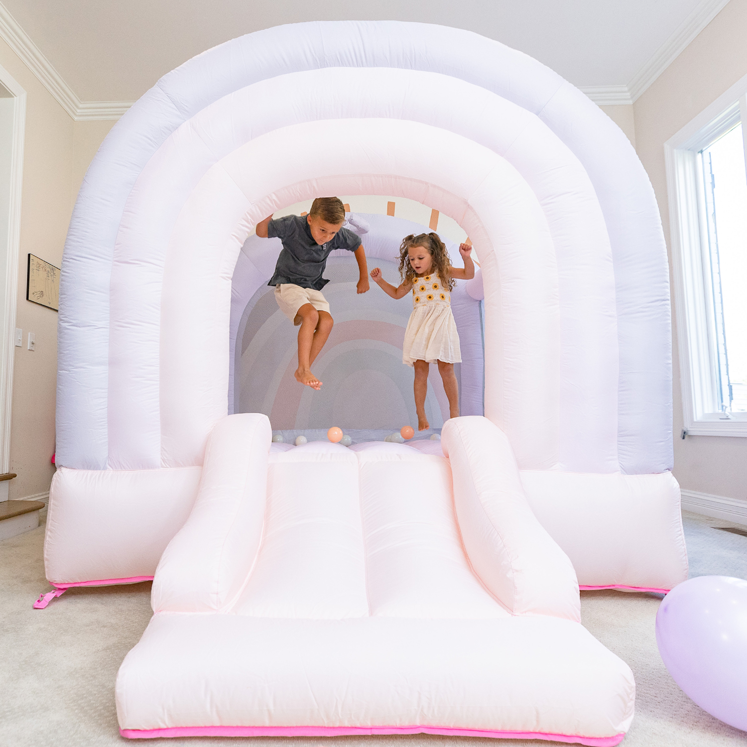 9932 daydreamer cotton candy bounce house