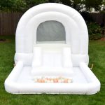 DayDreamer Cloud Bounce House with ball pit